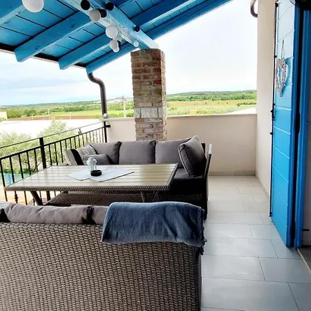 Rocky Apartman